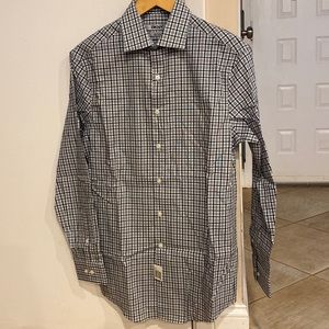 Brand new, never worn men’s DKNY shirt.